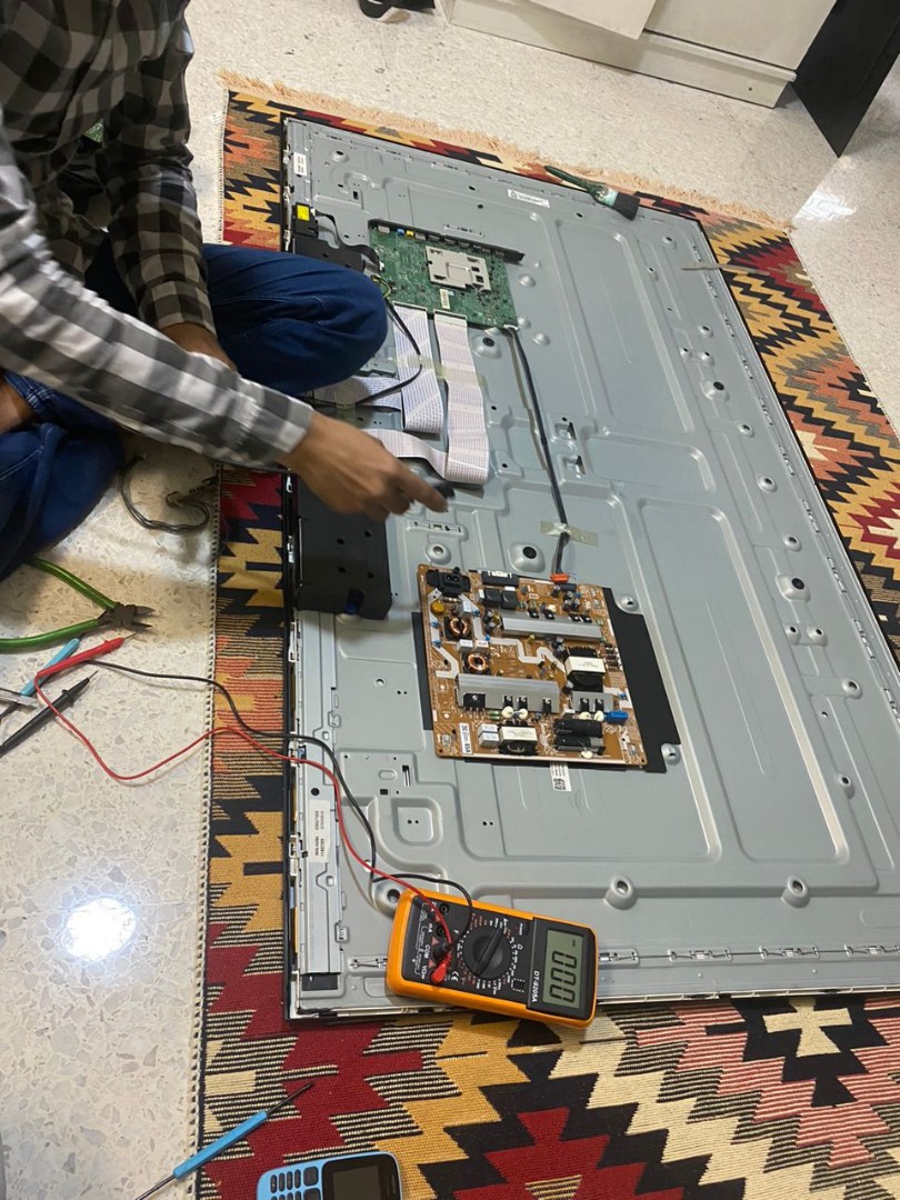 chuẩn bi sửa tivi LG